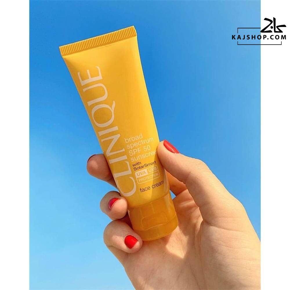 کرم ضد آفتاب کلینیک بی رنگ SPF50