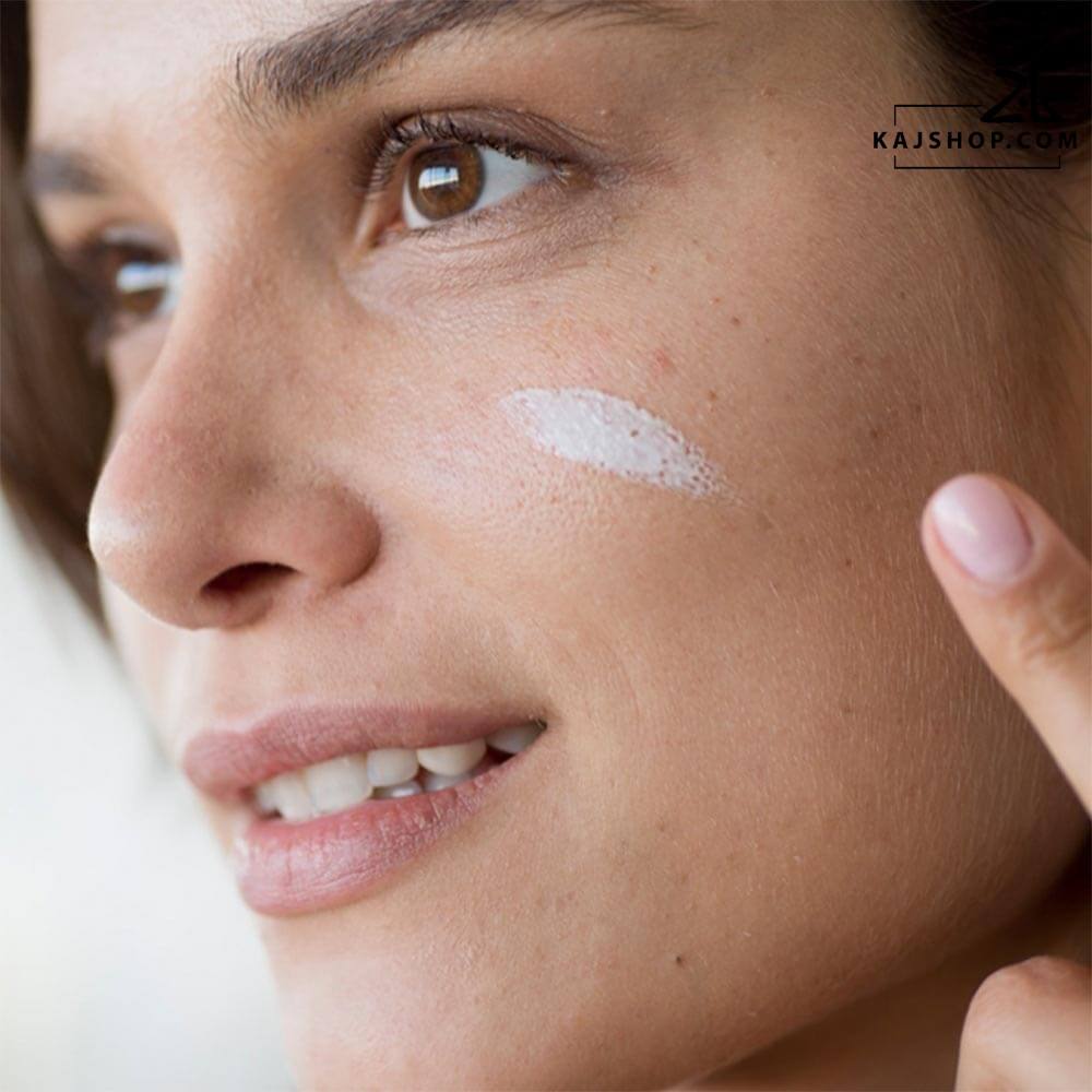 کرم ضد آفتاب بی رنگ ایج ریپیر ایزدین SPF50